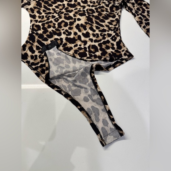 Black Brown Leopard bodysuit long sleeve mock neck size small - Picture 7 of 11